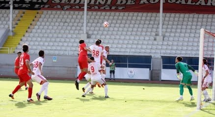 Spor Toto 2. Lig Kırmızı Grup Play-off – Kastamonuspor 1966: 2 – Gümüşhanespor: 2