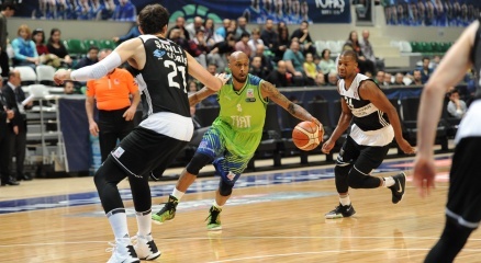 Spor Toto Basketbol Süper Ligi: TofaŞ: 94 – Beşiktaş Sompo Japan: 95