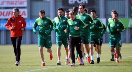 Timsah kayıp istemiyor!