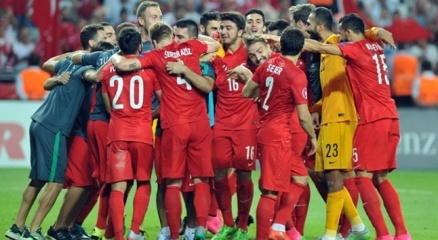 Türkiye FIFA sıralamasında yükselişte!