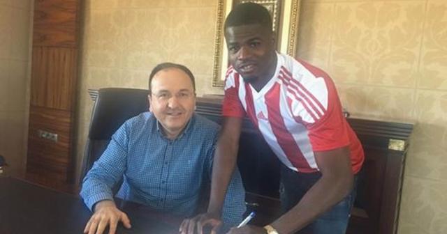 Sivasspor, Elderson ile 1 yıllık sözleşme imzaladı