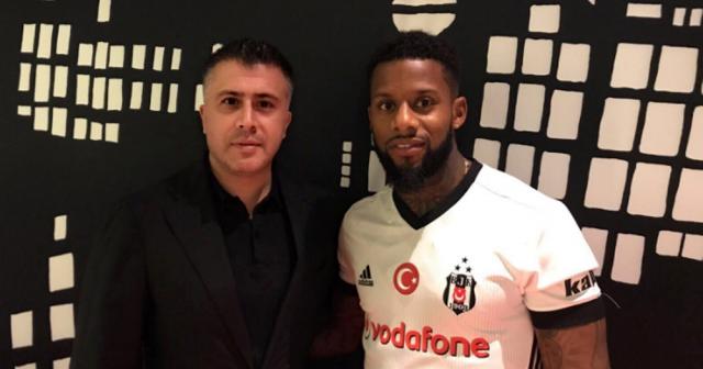 Lens siyah beyazlı formayı giydi
