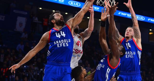 Anadolu Efes yine kaybetti