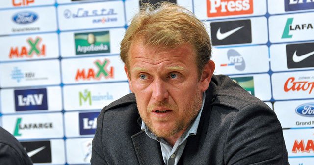 Azerbaycan, Prosinecki ile yollarını ayırıyor