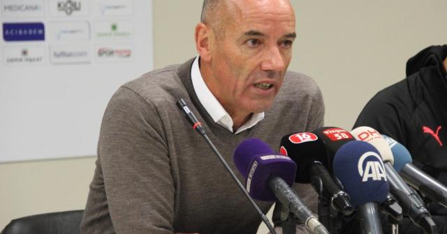 Paul Le Guen 1 puandan memnun