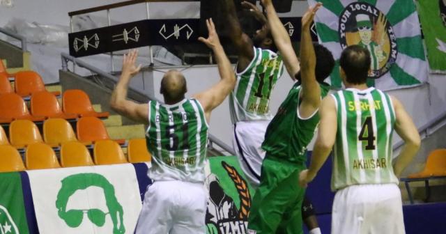 Akhisar Belediyespor evinde kazandı
