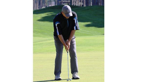 Bakan Çavuşoğlu golf turnuvasında mücadele ediyor