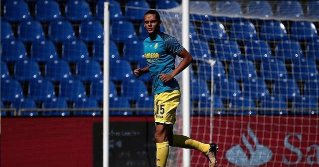 Enes Ünal Levante kariyerine golle başladı