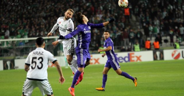 İlk yarı golsüz bitti