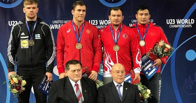 U23 Dünya Güreş Şampiyonası’nda 1 altın 2 bronz