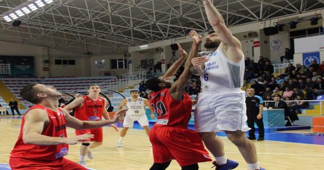 D.İ. Büyükçekmece sahasında galip