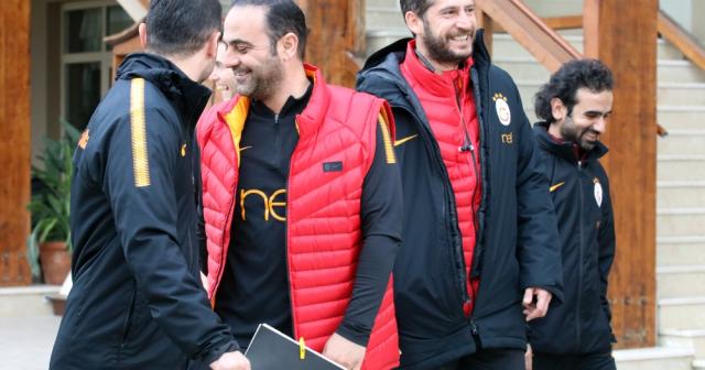 Hasan Şaş’tan ’Sneijder bitti’ göndermesi