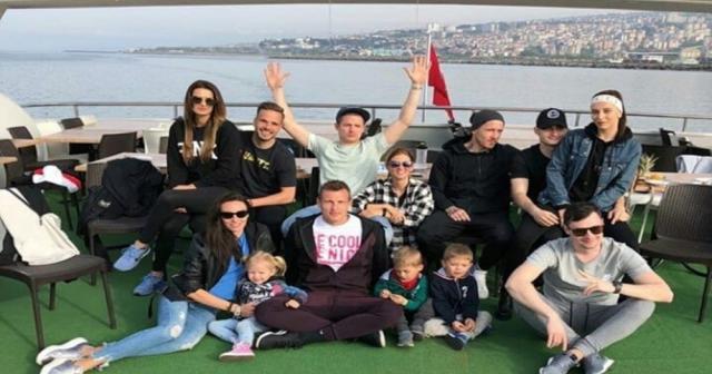 Trabzonspor’un yabancılarının teknede horon keyfi