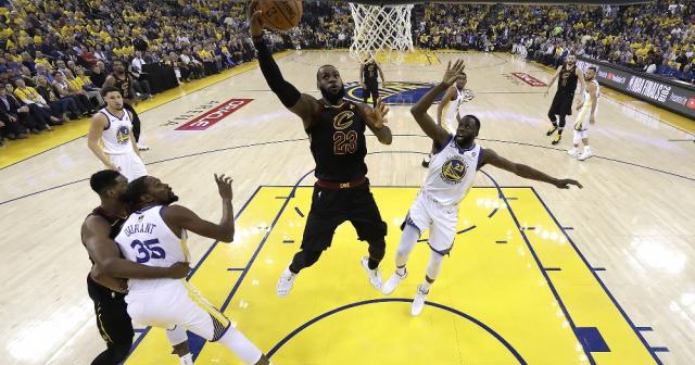 NBA Finallerinde ilk adımı Golden State Warriors attı