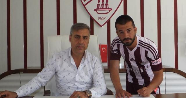 Elazığspor’da çifte imza