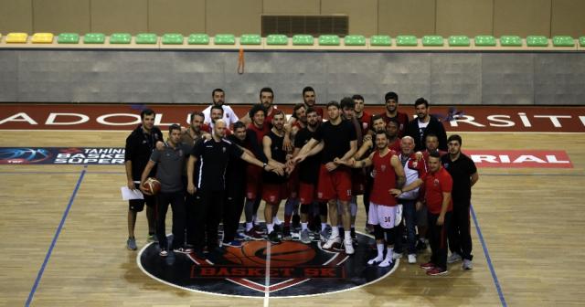 Eskişehir Basket yöneticilerine ceza yağdı