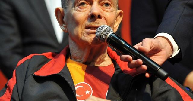 Galatasaray, efsanesi Turgay Şeren’i unutmadı