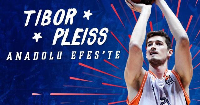 Anadolu Efes Tibor Pleiss ile anlaştı