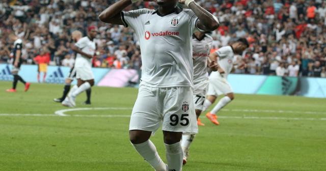 Larin hat-trick’le gitti, hat-trick’le döndü
