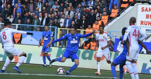 Erzurum’da ilk yarıda tek gol