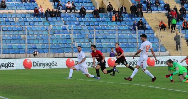 Adanaspor Eskişehir’i 2-1’le geçti