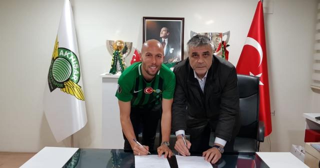 Cocalic imzayı attı