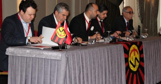 Eskişehirspor’da kongre yine ertelendi