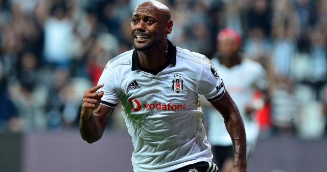 Vagner Love, Corinthians ile sözleşme imzaladı