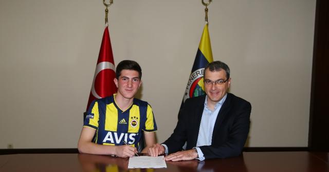 Fenerbahçe imzayı attırdı
