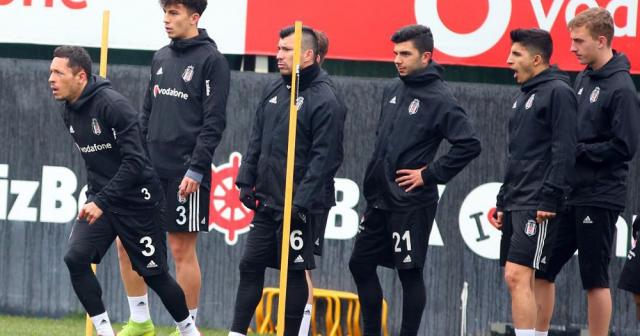 Beşiktaş’ta Konyaspor hazırlıkları sürüyor