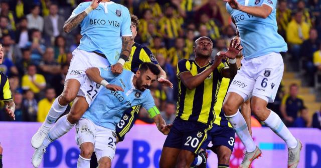 Fenerbahçe Başakşehir karşısında galibiyet arıyor