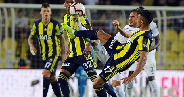 Fenerbahçe kazandı: Akhisarspor küme düştü