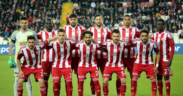 Sivasspor’da 12 futbolcunun sözleşmesi bitiyor