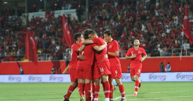 Hazırlık maçı: Türkiye: 1 - Özbekistan: 0 (İlk yarı)
