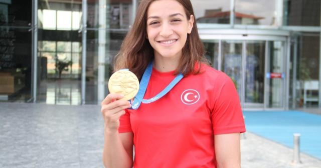 Buse Naz Çakıroğlu gözünü Tokyo Olimpiyatlarına dikti