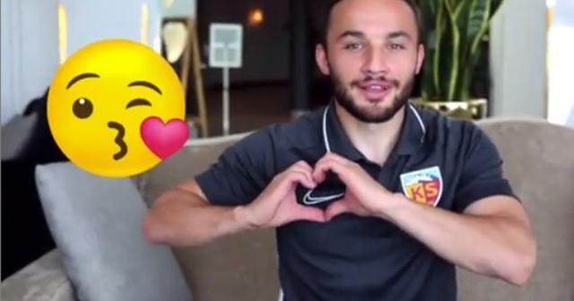 Kayserisporlu futbolcular emojileri gerçek hayata uyarladı