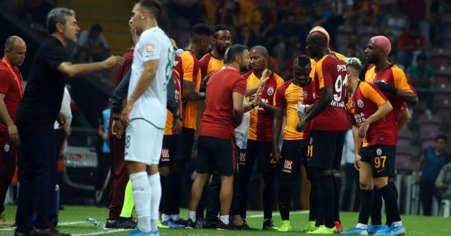 Galatasaray’da 2 haftada 2 kırmızı kart