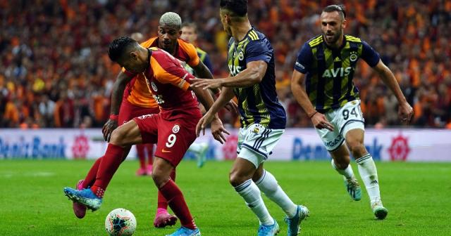 Galatasaray -Fenerbahçe derbisi yeni bir rekora imza attı
