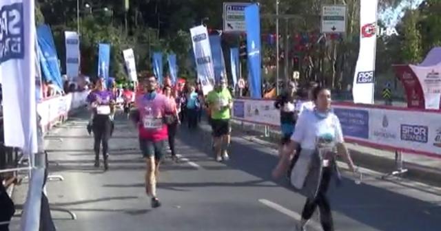 İstanbul Maratonu’nda halk koşusu tamamlandı