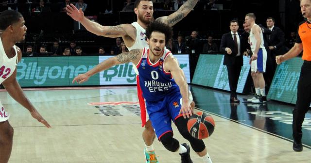 Anadolu Efes, CSKA Moskova’ya kaybetti
