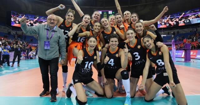 Eczacıbaşı VitrA, Dünya Kulüpler Şampiyonası’nda finalde