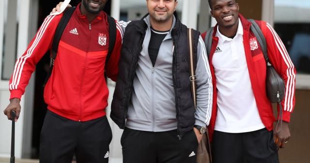 Lider Sivasspor, kupa maçı için İstanbul’a gitti