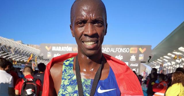 Valencia Maratonu’nda Kaan Kigen Özbilen’den rekor