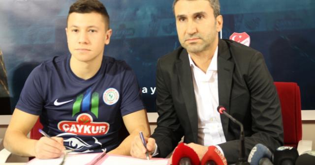 Çaykur Rizespor Ivanildo Fernandes ve Andrii Boriachuk ile sözleşme imzaladı