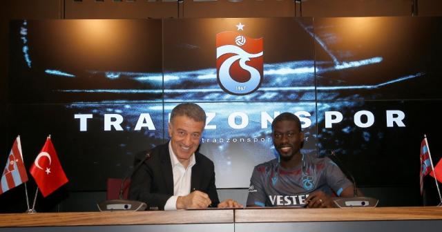 Trabzonspor, Senegalli oyuncu Ndiaye ile sözleşme imzaladı