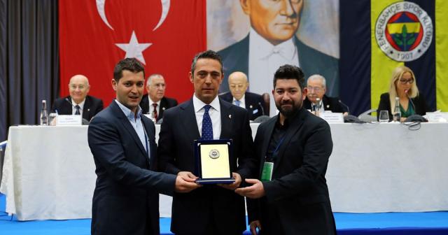 Fenerbahçe’de 40 ve 50 yıllık üyeler beratlarını aldı