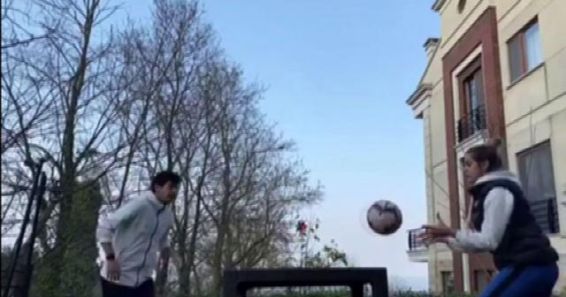 Trabzonsporlu Guilherme antrenmanlarını eşi ile birlikte yapıyor