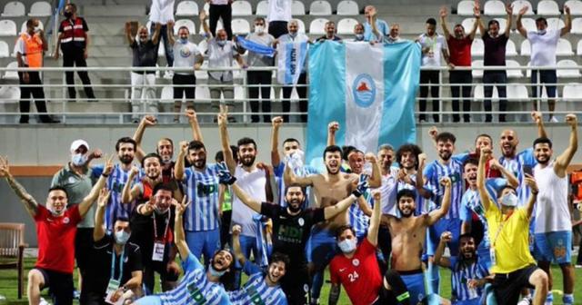 Bakan Kasapoğlu’ndan TFF 2. Lig’e yükselen kulüplere tebrik