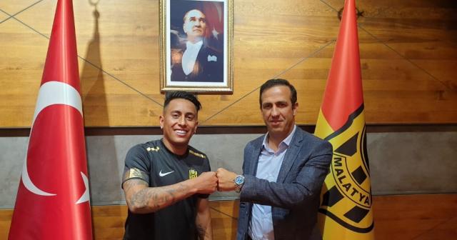 Yeni Malatyaspor Perulu Cueva ile sözleşme imzaladı