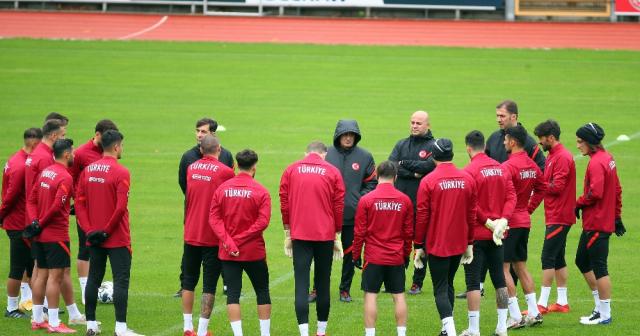 A Milli Futbol Takımı, Rusya maçının hazırlıklarına başladı